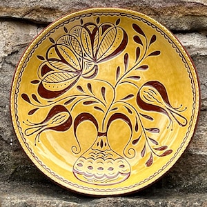 Just for Pretty - Pennsylvania Redware Pottery - 10 inch Dish - Sgraffito Pottery - SG1426