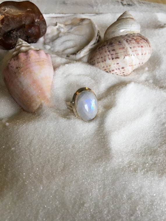 Oblong  Rainbow Moonstone Vintage Ring - Moonstone Oblong Ring - Size 6.75 - Blue Moonstone Vintage Ring - Moonstone Ring
