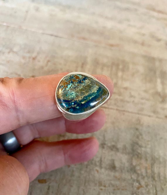 Beautiful Multi-Color Teardrop Chrysocolla Gemsto… - image 4