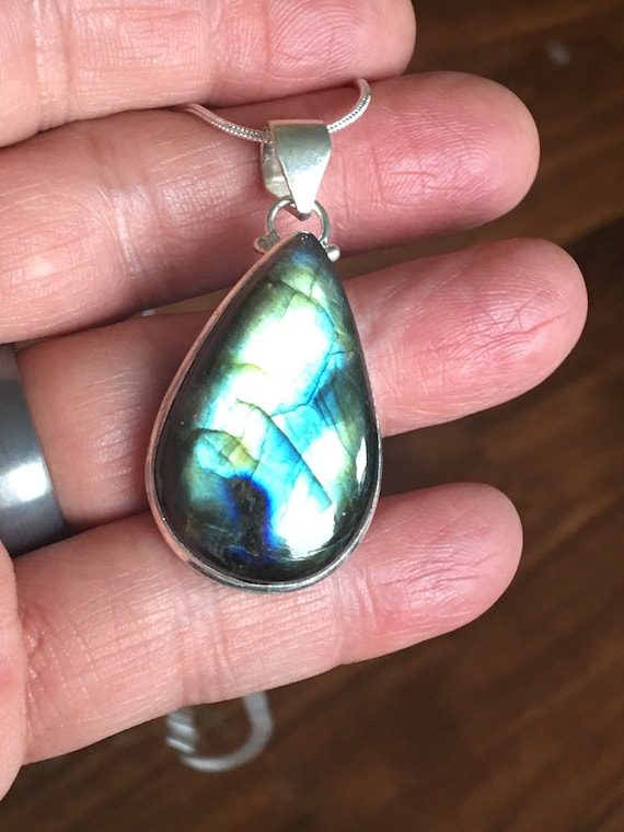 Beautiful Blue Labradorite Pendant Sterling Silver