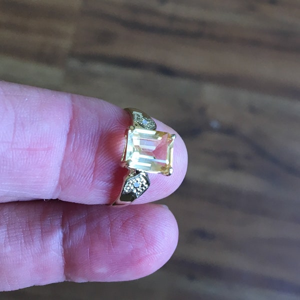 FRÜHLING SOMMER Verkauf: schöne Vintage 10K Gelbgold natürliche Citrin Edelstein + Diamant Ring Größe 7 - Gold Diamant Citrin Ring