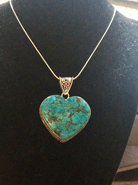 Heart Shaped Vintage Turquoise Pendant Necklace -… - image 4