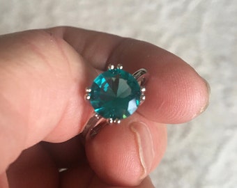 SALE: Beautiful London Blue Topaz + Cubic Zircon Ring - Multi-Stone Blue Topaz Ring - Vintage Cluster London Blue Topaz Ring Size 8.5