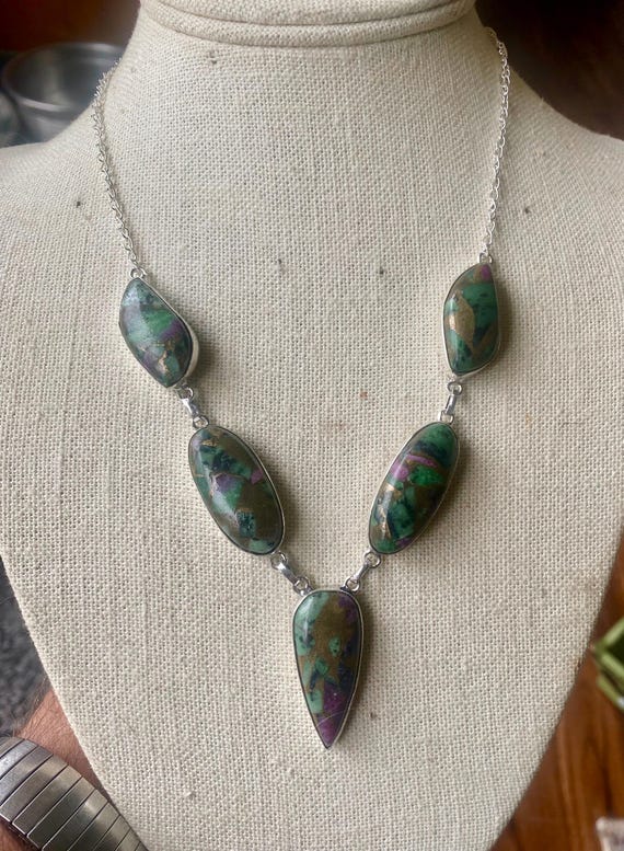 Beautiful 17" (adjustable) Copper Ruby Zoisite Ne… - image 2