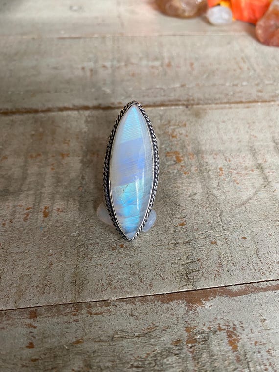 Beautiful Long Football Shaped Vintage Rainbow Moonstone Ring - Rainbow Moonstone Ring - Rainbow Moonstone Ring  Moonstone Ring Size 6.5 View 6