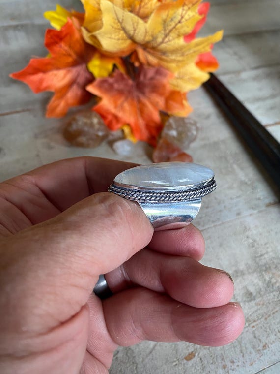 Beautiful Long Football Shaped Vintage Rainbow Moonstone Ring - Rainbow Moonstone Ring - Rainbow Moonstone Ring  Moonstone Ring Size 6.5 View 4