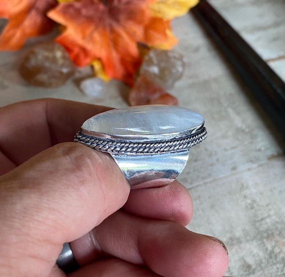 Beautiful Long Football Shaped Vintage Rainbow Moonstone Ring - Rainbow Moonstone Ring - Rainbow Moonstone Ring  Moonstone Ring Size 6.5 View 5