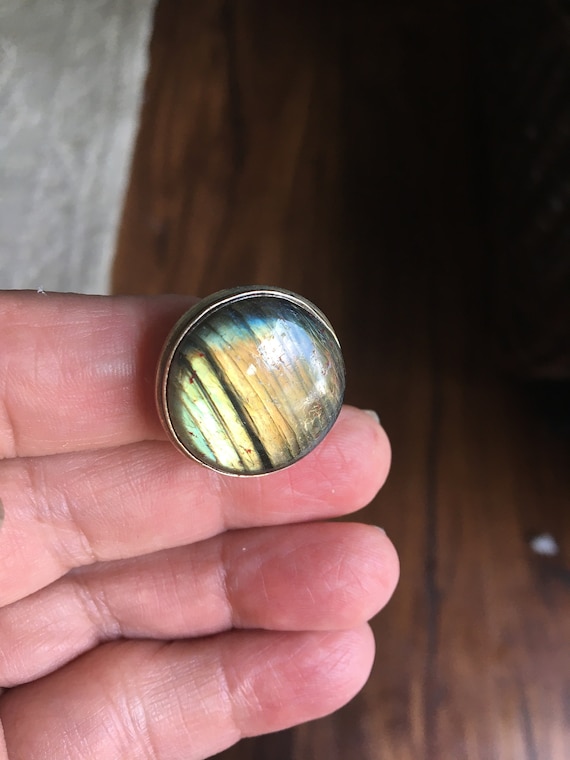 Unique Round Multi Color Labradorite Ring - Vtg. … - image 2