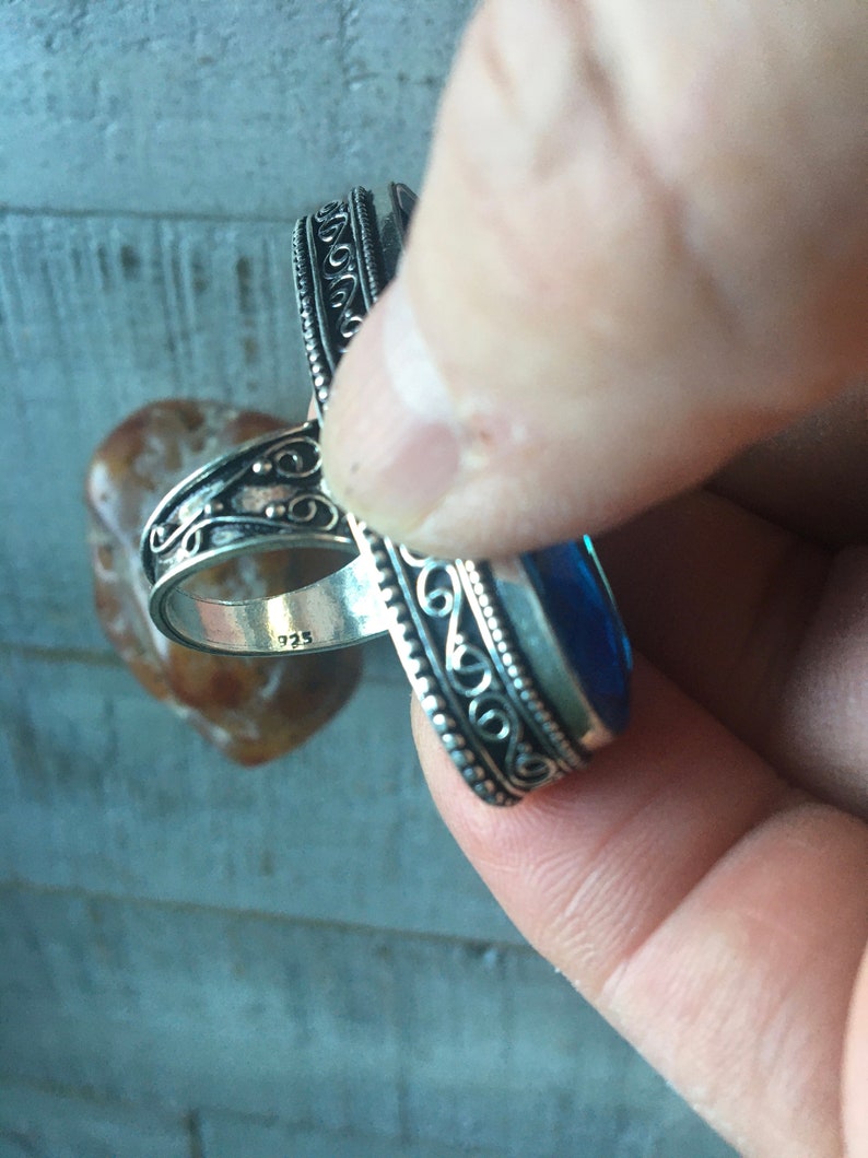Vintage 925 Sterling Silver Plated Caribbean Blue Art Deco Glass Ring Size 9.75-Blue Quartz Ring-Sterling Silver Overlay Blue Glass Ring