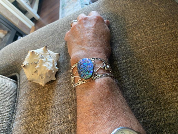 Beautiful Abalone Shell Bangle Cuff Bracelet - Vi… - image 10