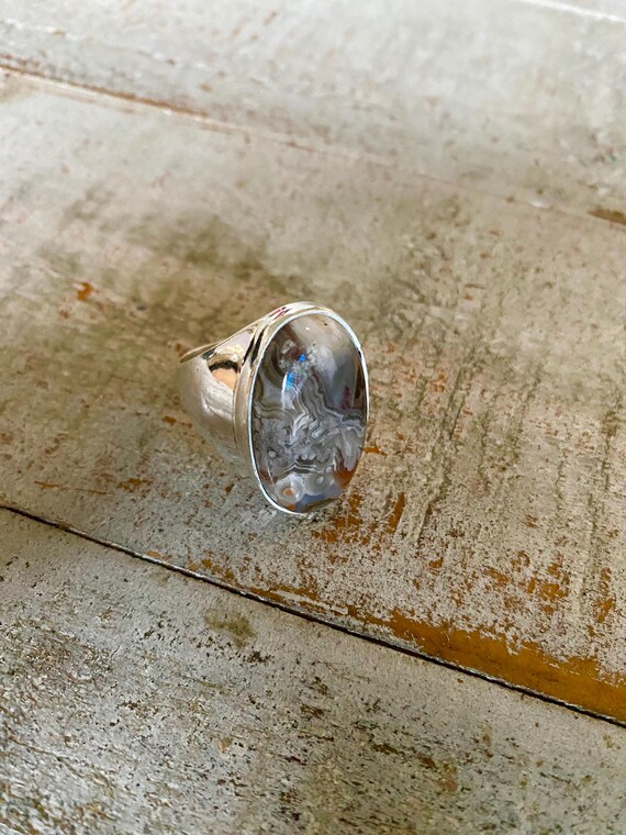 Gorgeous Amber Solitaire Ring - Rectangle Solitai… - image 3