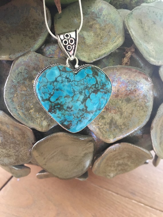 Heart Shaped Vintage Turquoise Pendant Necklace -… - image 6