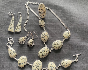 Dalmatiner Jaspis Schmuck-Set: Sterling Silber Kette, Ohrhänger, Armband, Ring (Größe 7,75)