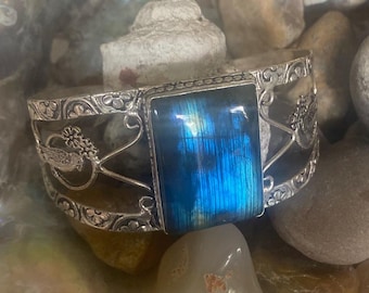 Rectangle Vintage Blue Labradorite Cuff Bracelet - Deep Rectangle Blue Labradorite Bracelet- 925 Sterling Silver Plate Cuff Bracelet