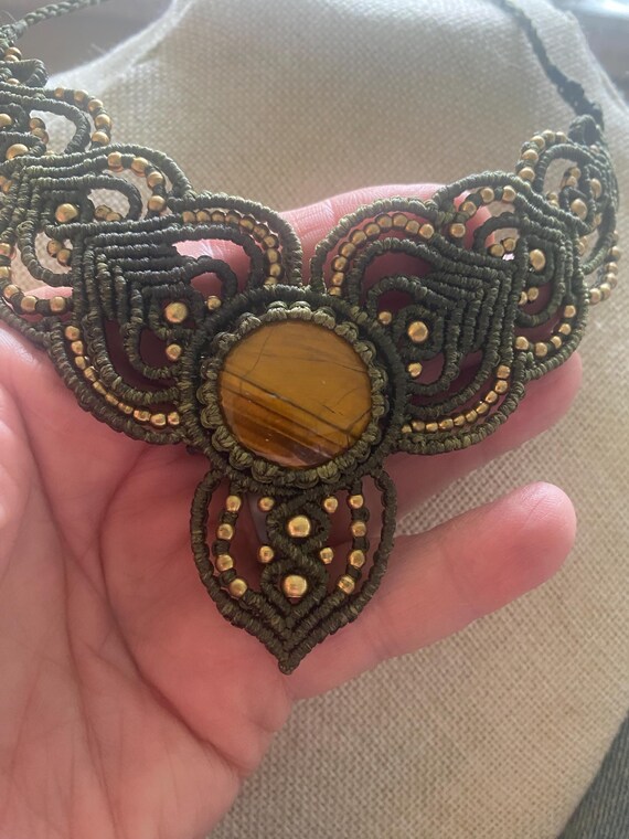 SALE: Unique Handmade Avocado Wings Macrame Tiger… - image 4