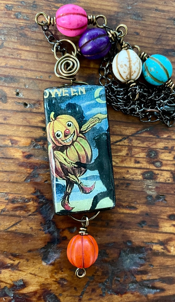 Halloween Necklaces, Vintage Images and Beaded Chains