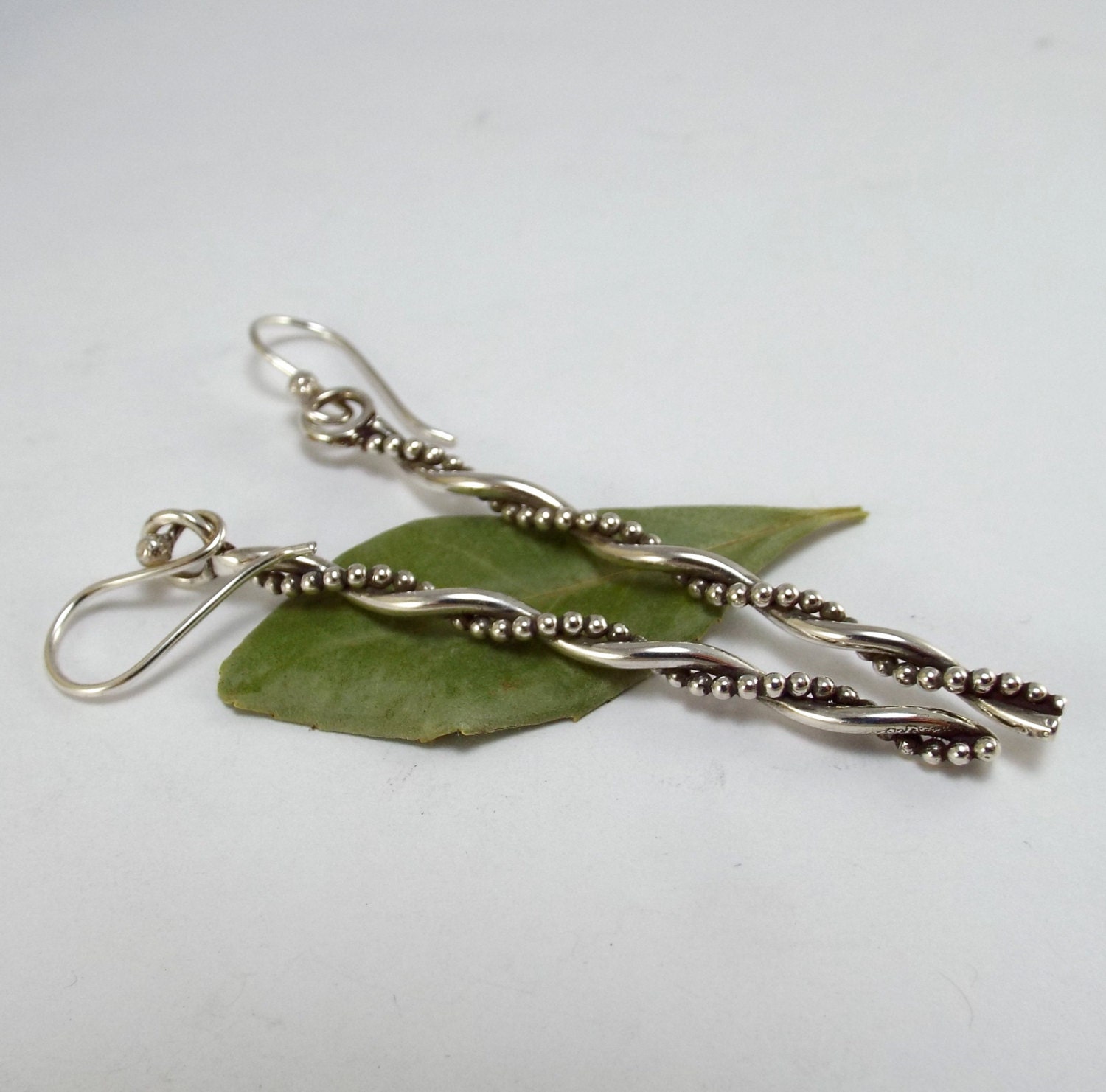 Sterling Silver 2.30CT Natural Tanzanite Twisted Wire Dangle Earrings main image 0