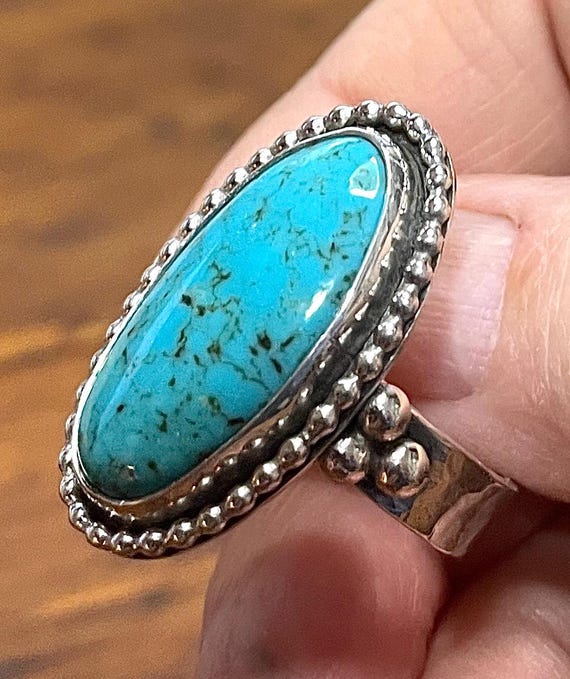 Kingman Turquoise Oval Ring with Silver Bead Trim, Southwestern Style Jewelry