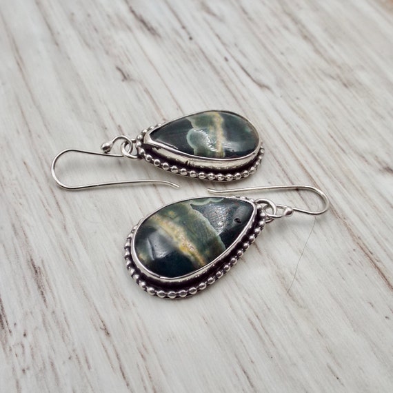 Cream Jasper Teardrop Earrings, Sterling Silver with Ball Wire Trim, Southwestern Style