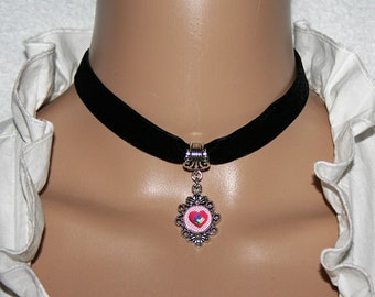 Black choker with cabochon pendant heart and gentian costume jewelry Dirndl jewelry giftewelry gift