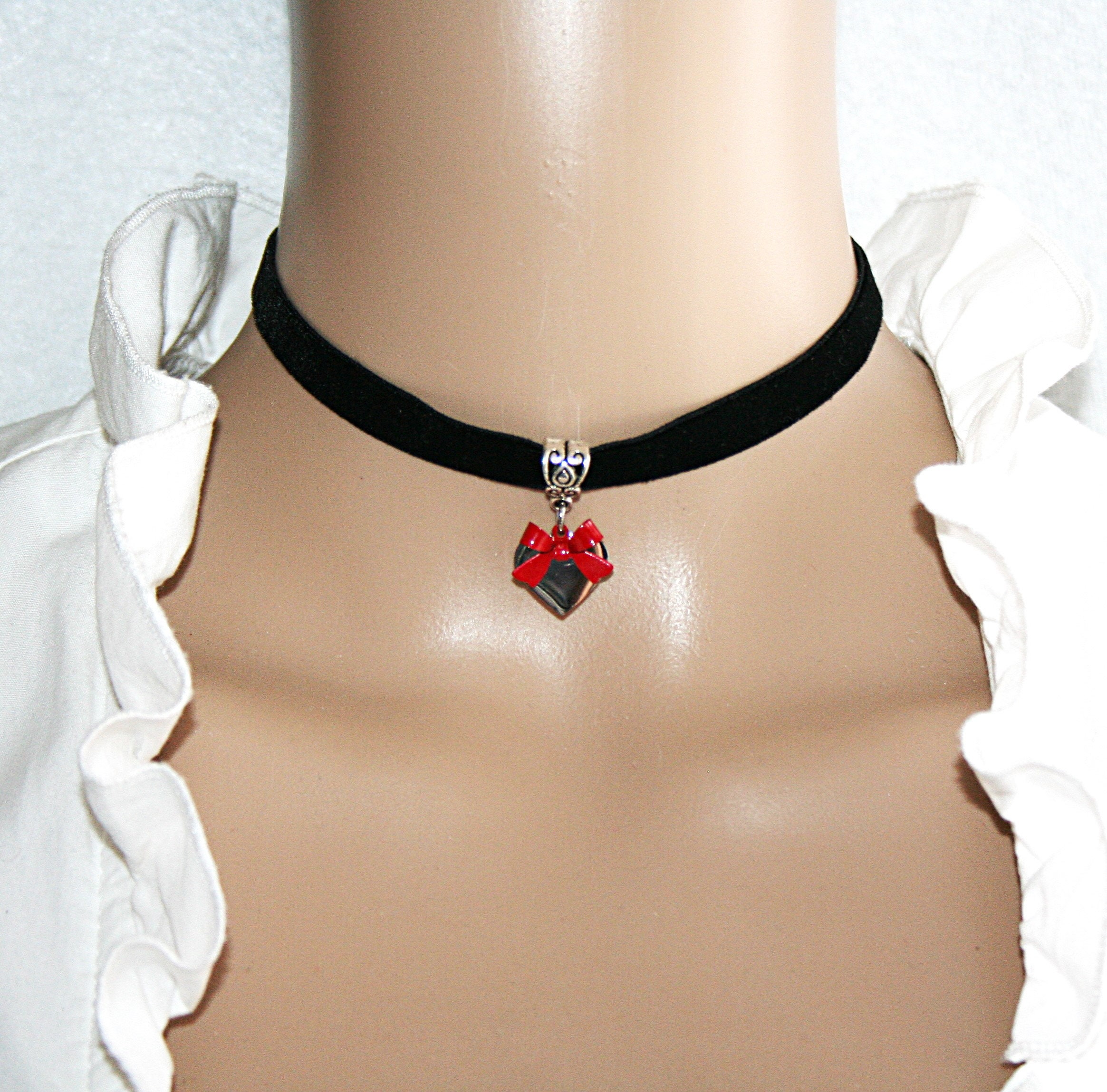 bijou heart logo choker | the Virgins