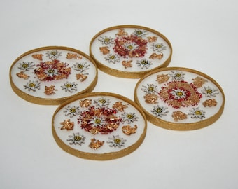 Resin coaster transparent with hand-painted edelweiss flowers and red glitter (Set of 4), gift, table decoration housewarming party