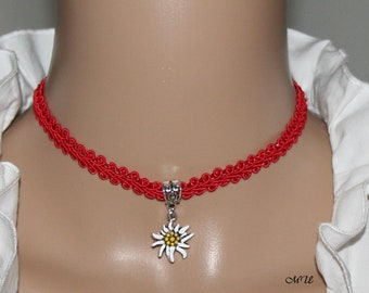 Choker mit Edelweiss, Blumenkette, Süße Halskette, Elegante Halskette, Traditionelle Halskette, Geschenk für Sie