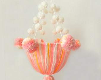 Pompons and strings chandelier