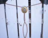 Vintage Goldtone Tan Chalcedony Stone Xtra Long Bolo Tie John Travolta Urban Cowboy Natural Marble Agate and Goldtone Rancher Farmer Tie
