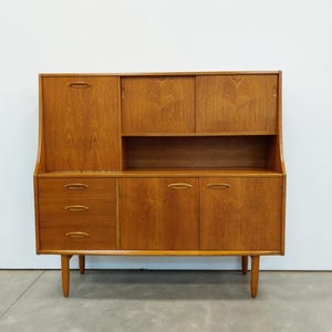 Vintage Mid Century Modern Teak Sideboard by Jentique