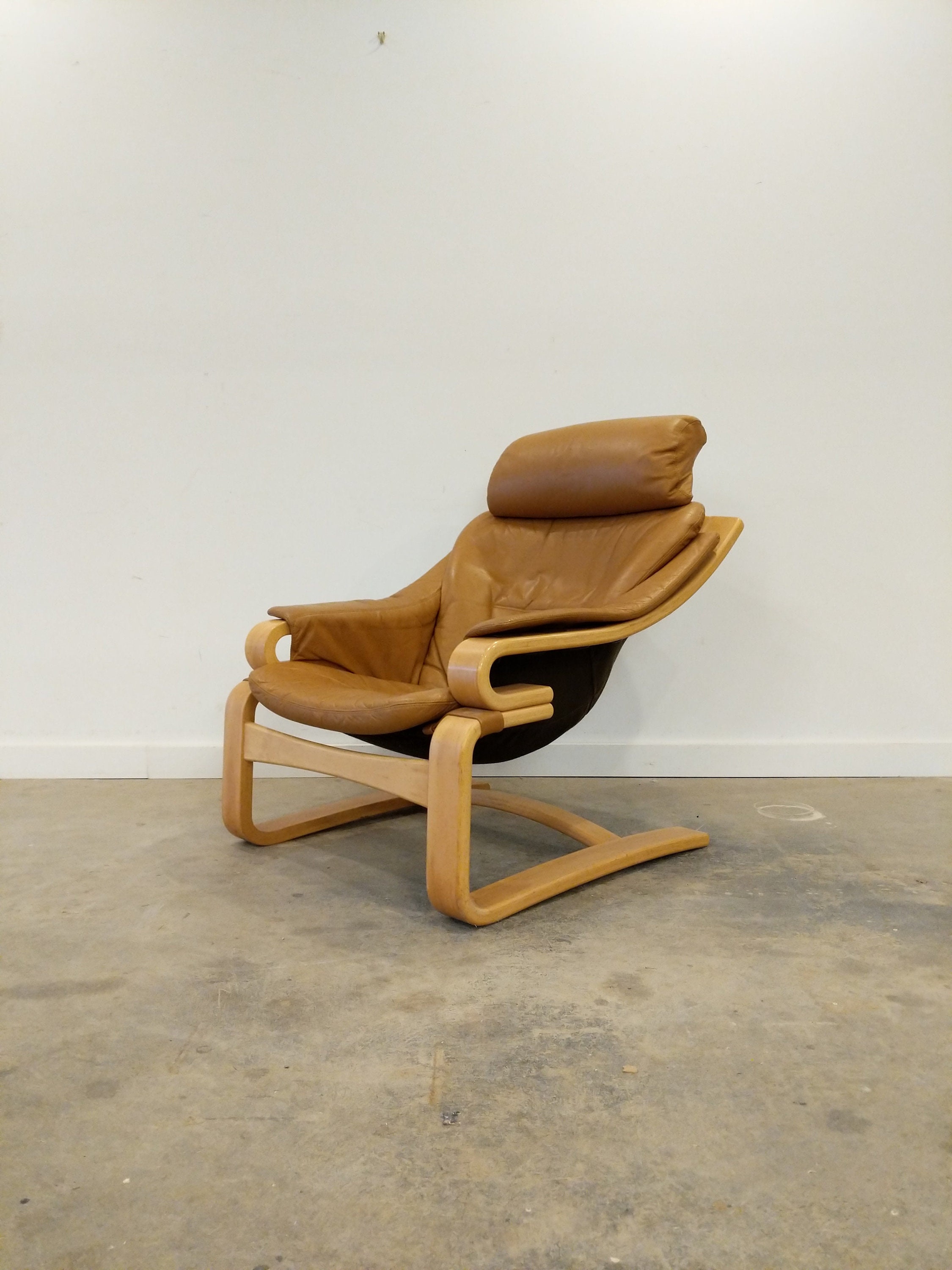 Classic danish chairs deals