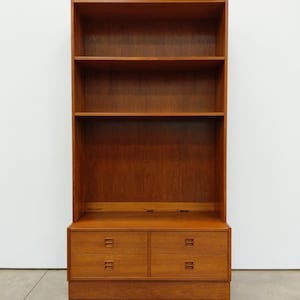 Vintage Danish Mid Century Modern Teak Bookshelf