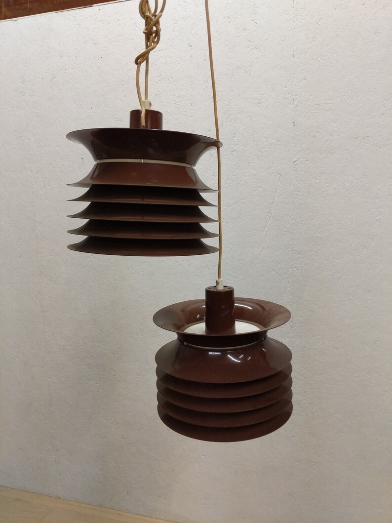 Pair Of Vintage Danish Modern Hanging Pendant Lamps - Danish Modern Pendant Lamps Pair Of Vintage Danish Modern Hanging Pendant Lamps - Danish Modern Pendant Lamps
