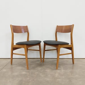 Pair of Vintage Danish Mid Century Modern Dining Chairs