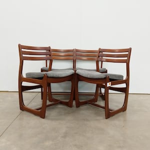 Set of 4 Vintage Mid Century Modern Dining Chairs by Portwood