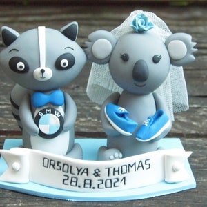 Animal Wedding Cake Topper, Wedding Couple Cake Topper, Koala and Racoon Figurines, Custom Koala Racoon Wedding Cake Topper, Gift For Couple