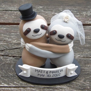 Custom Rainforest Animal Wedding Cake Topper Figurine, Animal Sloth Wedding Cake Topper, Personalized Animal Couple Cake Topper For Wedding