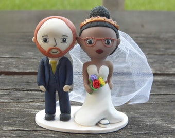 Gepersonaliseerde bruidstaart topper beeldje, bruid en bruidegom bruidstaart topper, bruid bruidegom taartbeeldje, uniek huwelijkscadeau voor paar