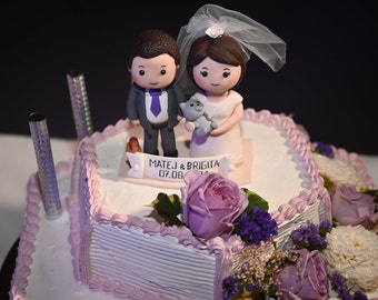 Custom wedding cake topper, Bride groom wedding figurine, Personalized wedding cake topper bride and groom, Wedding Gift for bride and groom
