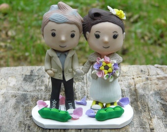 Custom Wedding Cake Topper, Bride Groom Figurine, Wedding Gift For Couple, Unique Wedding Cake Decoration, Personalized Couple Cake Topper