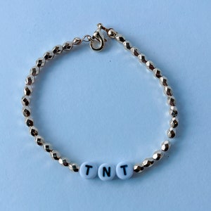 Friendship Bracelets Taylor Swift Kansas City Chiefs TNT (black letters)