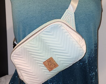 Riñonera Pastel Marshmallow / Louie