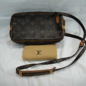 Replica Louis Vuitton Officier Bag In Black Calfskin M69841 BLV674 for Sale