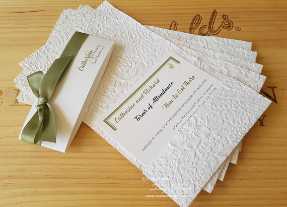 Greenery wedding invitations. Leafy wedding invite. Secret garden green pocket invitation. Botanical wedding theme or party invites. Il_570xn