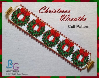 CHRISTMAS WREATHS Peyote Bracelet Cuff Pattern
