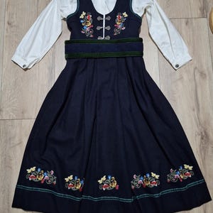 Original  handmade vintage traditional norwegian folk dress - Bunad for teenage girls