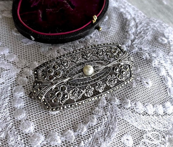 Art Deco 835 Silver Brooch: Marcasite & Cultured Pearl Statement Jewelry