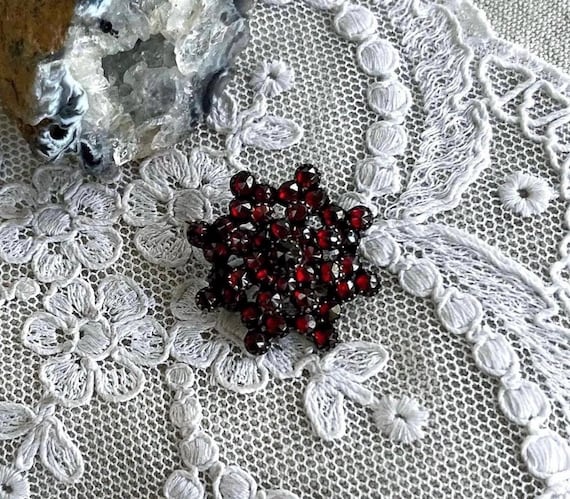 Majestic antique Late Victorian Bohemian Revival genuine Rose Cut Garnet gemstone gorgeous Pinchbeck luminous C Clasp Heirloom Brooch