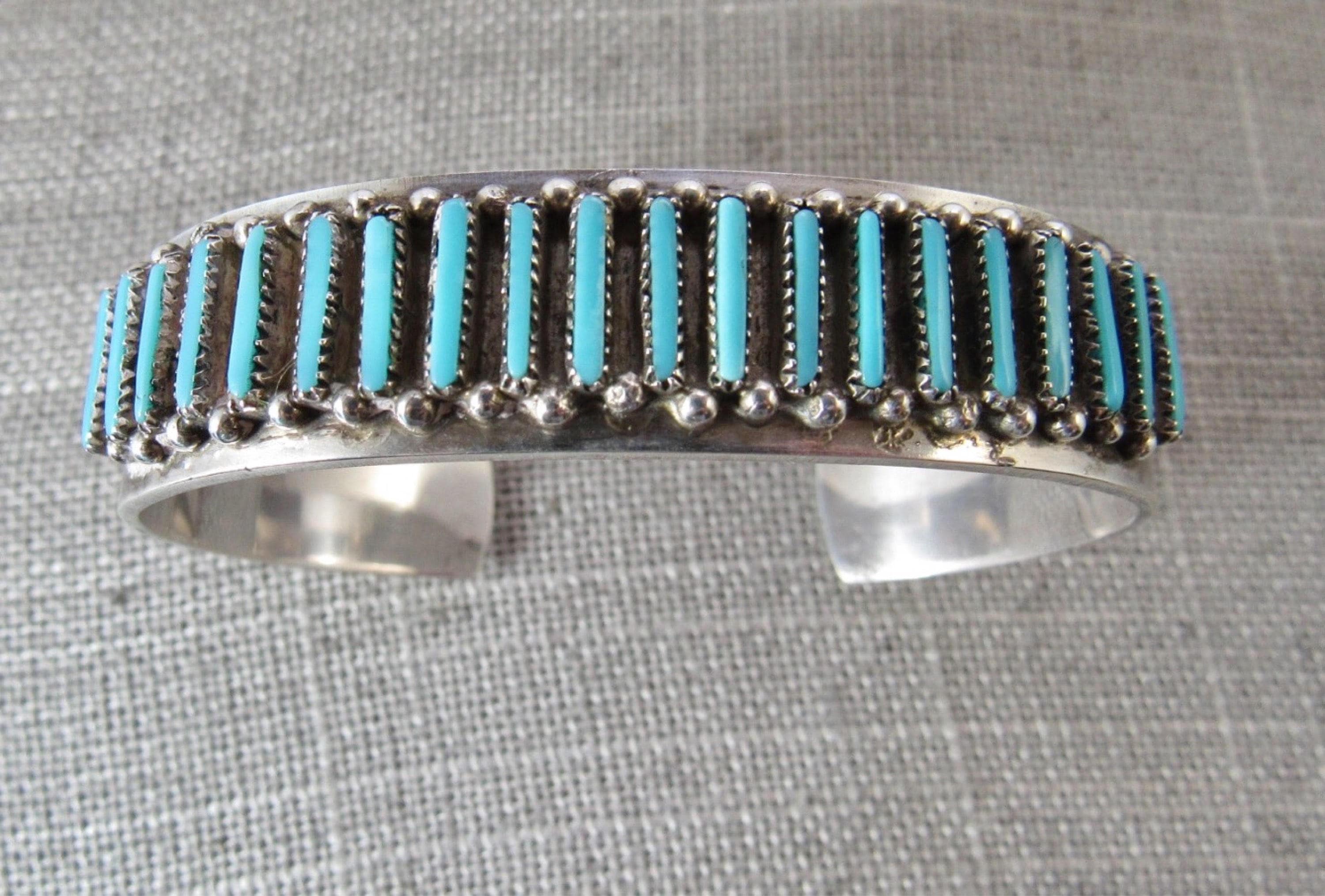 Stunning vintage Zuni petit point/needlepoint handcut sterling silver