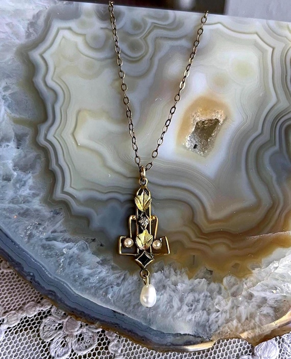 Antique Edwardian Pinchbeck Pendant Necklace: Diamond, Sapphire & Seed Pearl